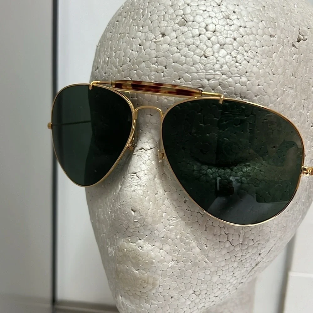 Claiborne Vintage Aviator Gold Rim Tortoise Men’s Green Glass Lens Sunglasses